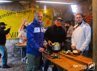 Deportes y Juventud solidarios en Villa Juanita