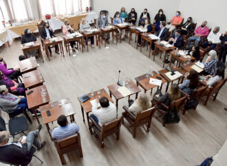 Se realizó en el cd el conversatorio “experiencias de interculturalidad. conocernos para comprendernos”