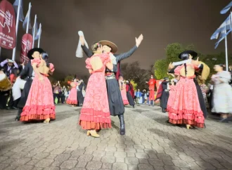 Salta sorprendió en la FIT con una activación cultural a pura música y tradición